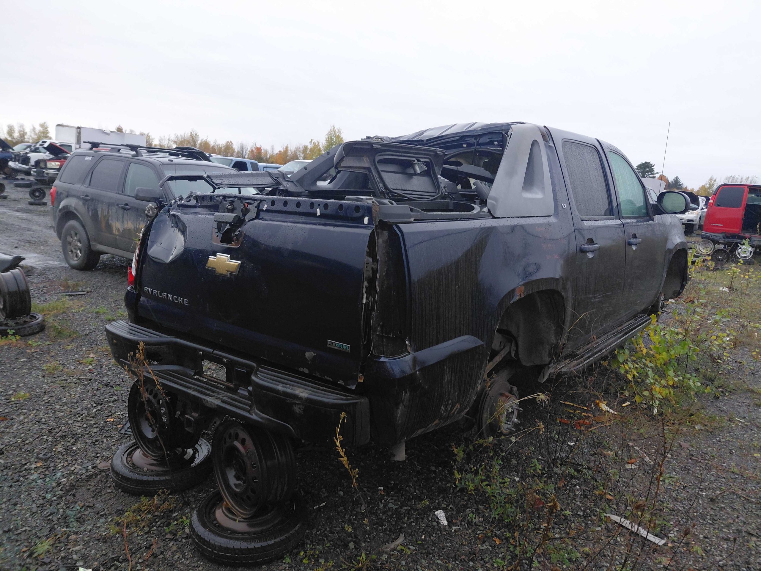 CHEVROLET AVALANCHE 2011