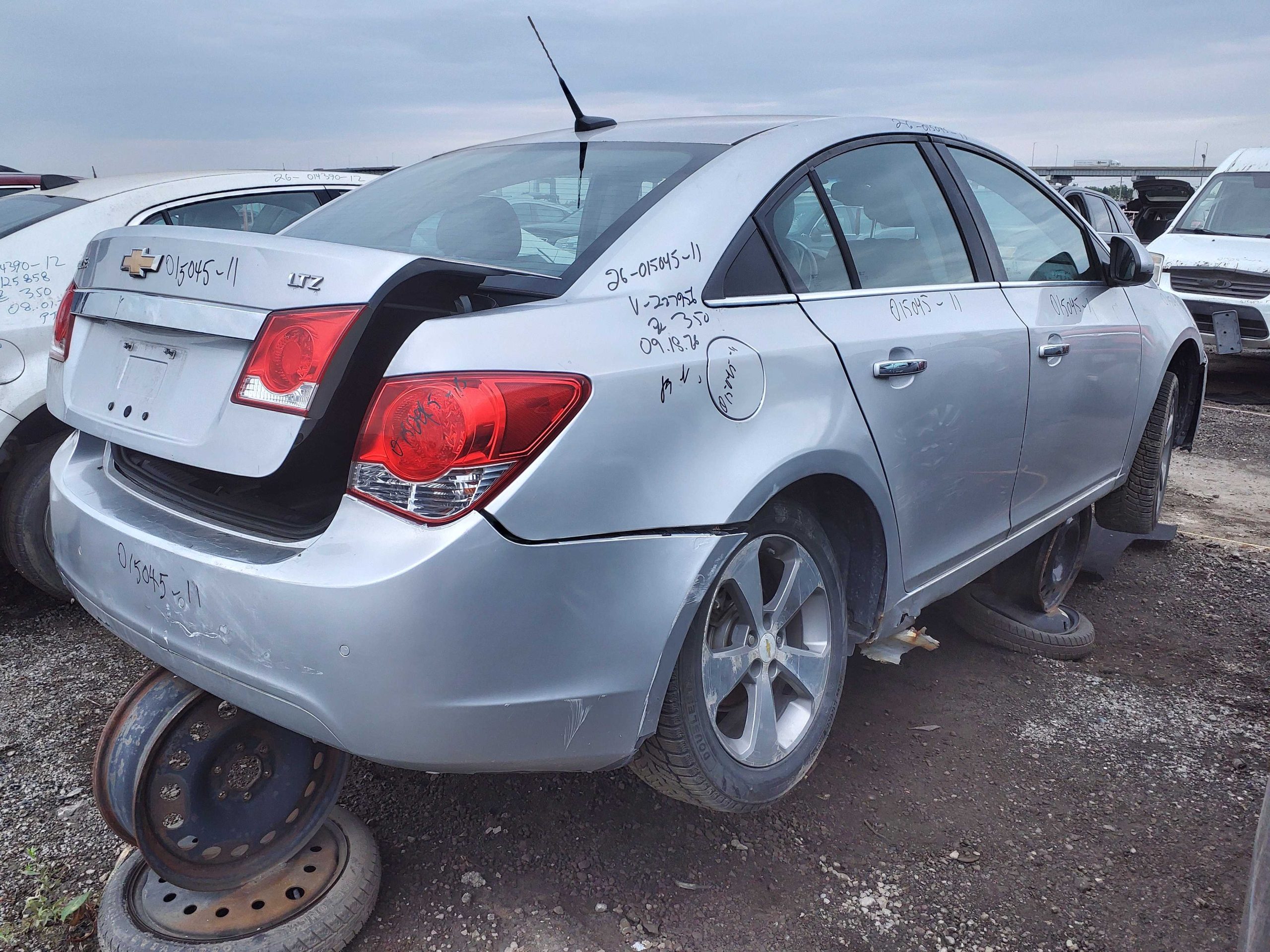 CHEVROLET CRUZE 2011