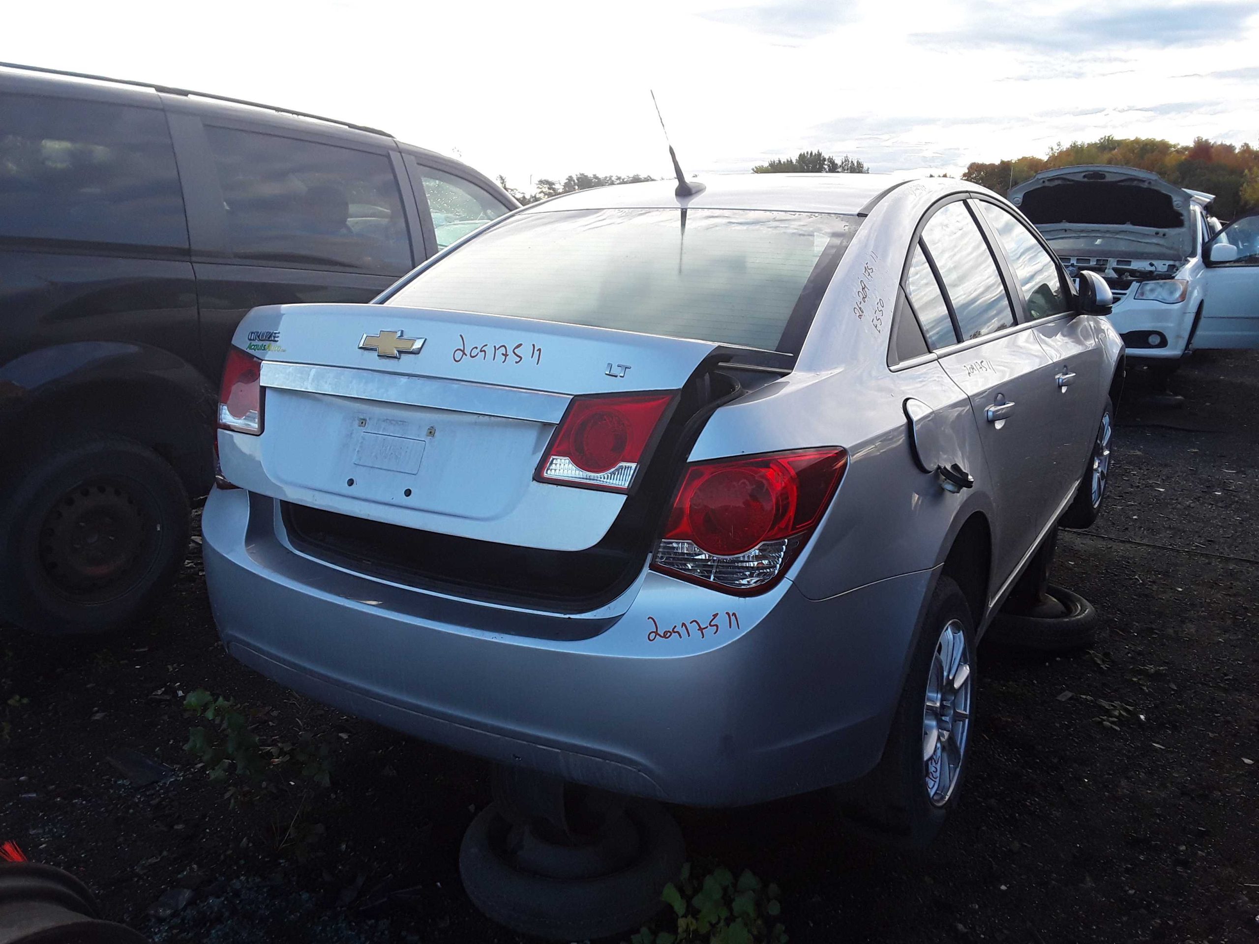CHEVROLET CRUZE 2011