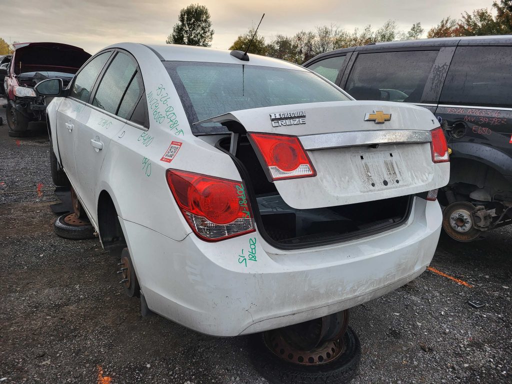 CHEVROLET CRUZE 2015