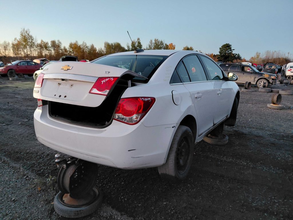 CHEVROLET CRUZE 2015