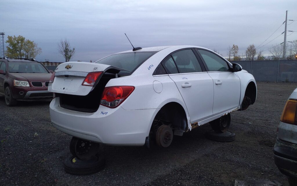 CHEVROLET CRUZE 2015