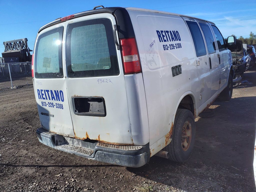 CHEVROLET EXPRESS VAN 2009
