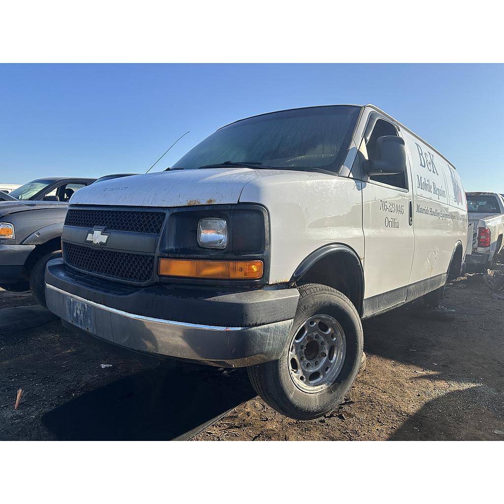 CHEVROLET EXPRESS VAN 2009