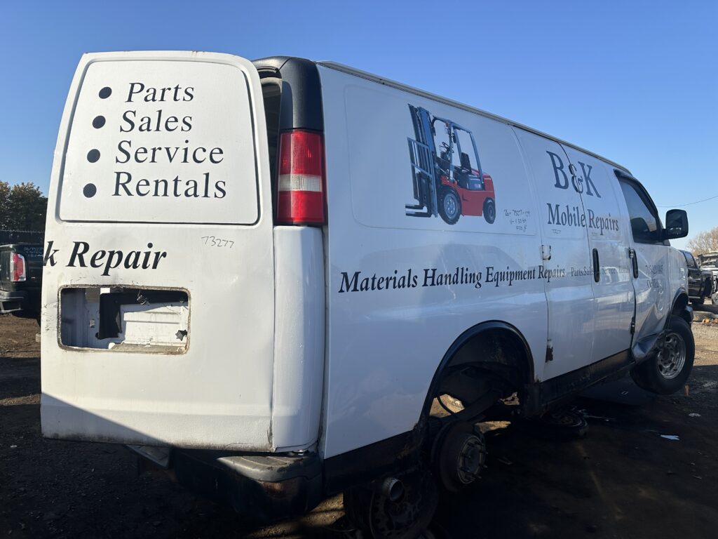 CHEVROLET EXPRESS VAN 2009