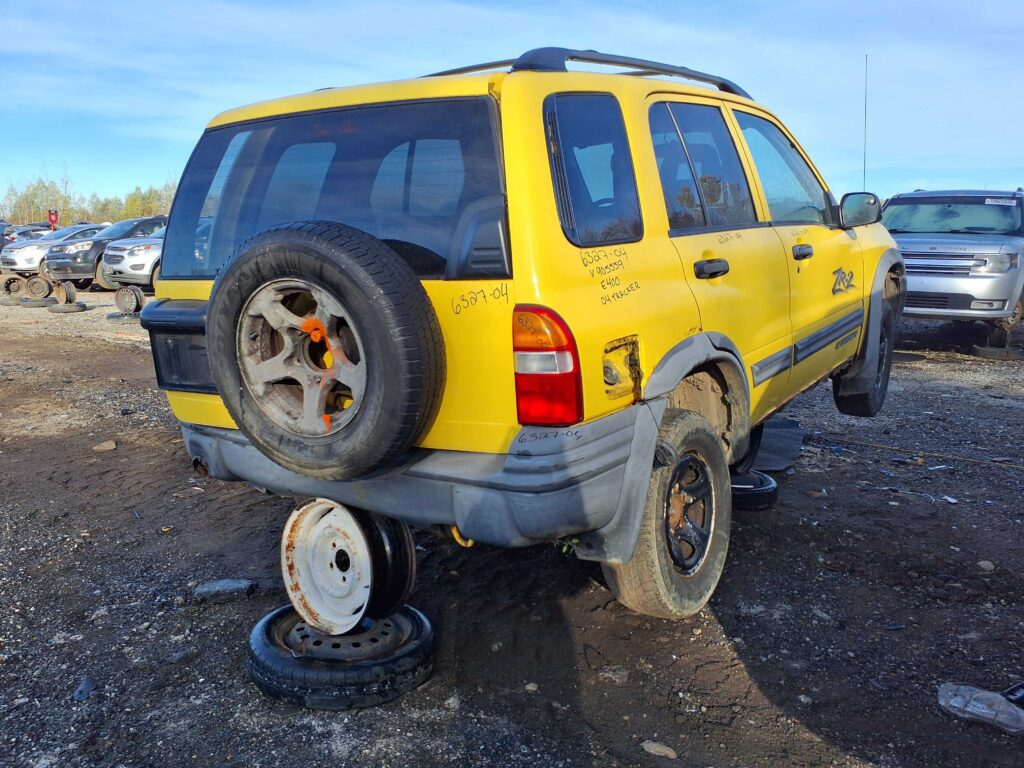 CHEVROLET TRACKER 2004