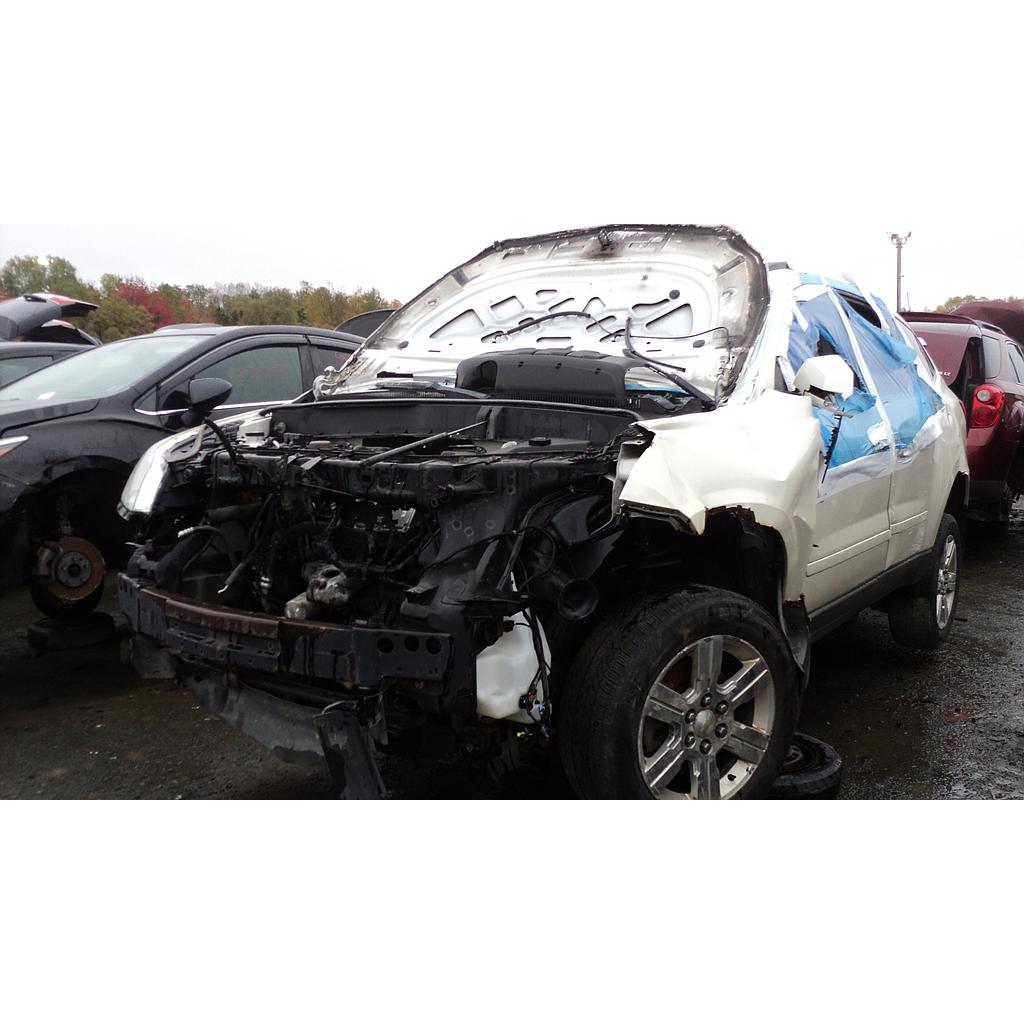CHEVROLET TRAVERSE 2011