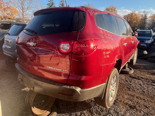 CHEVROLET TRAVERSE 2012