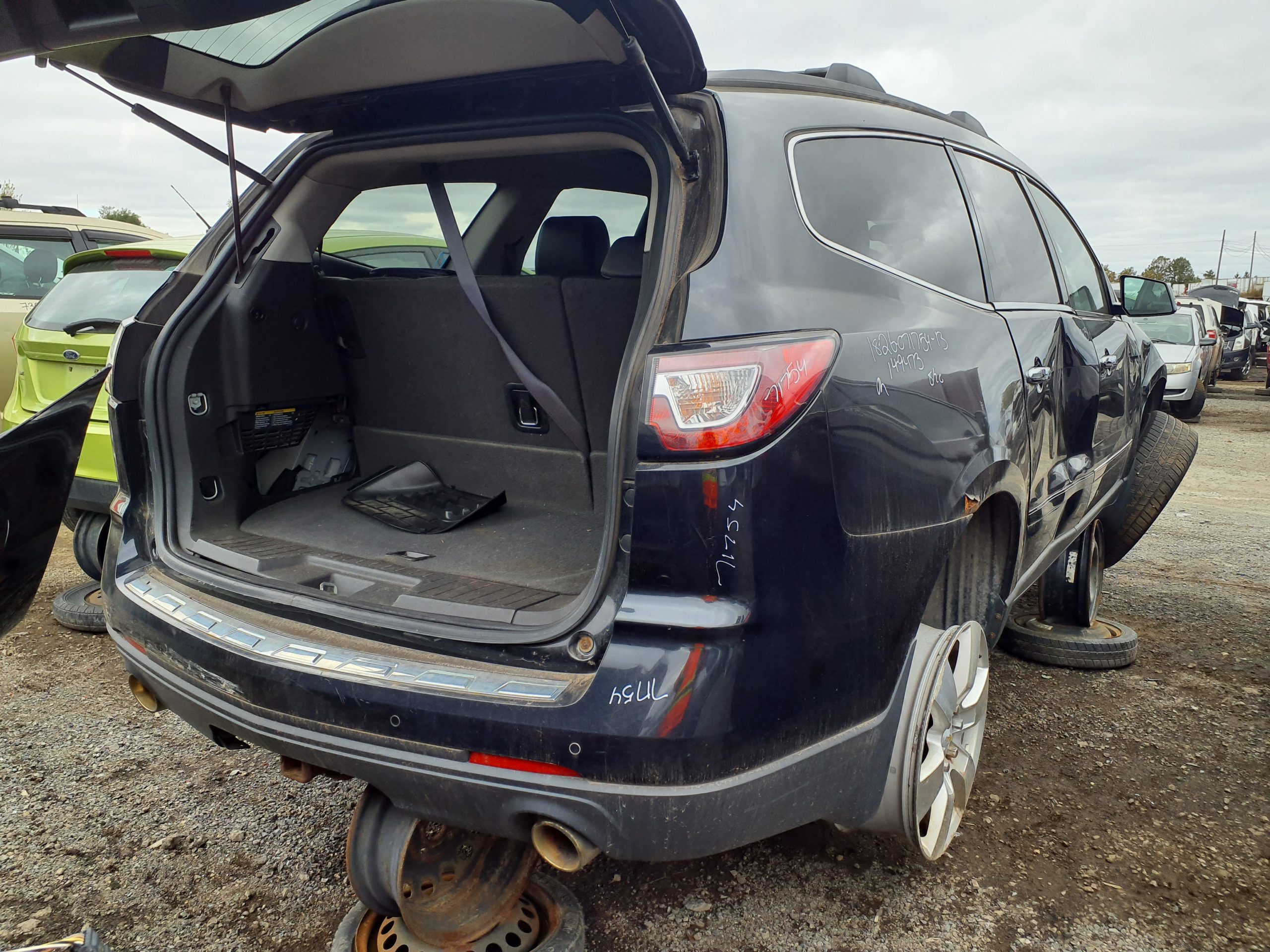 CHEVROLET TRAVERSE 2013