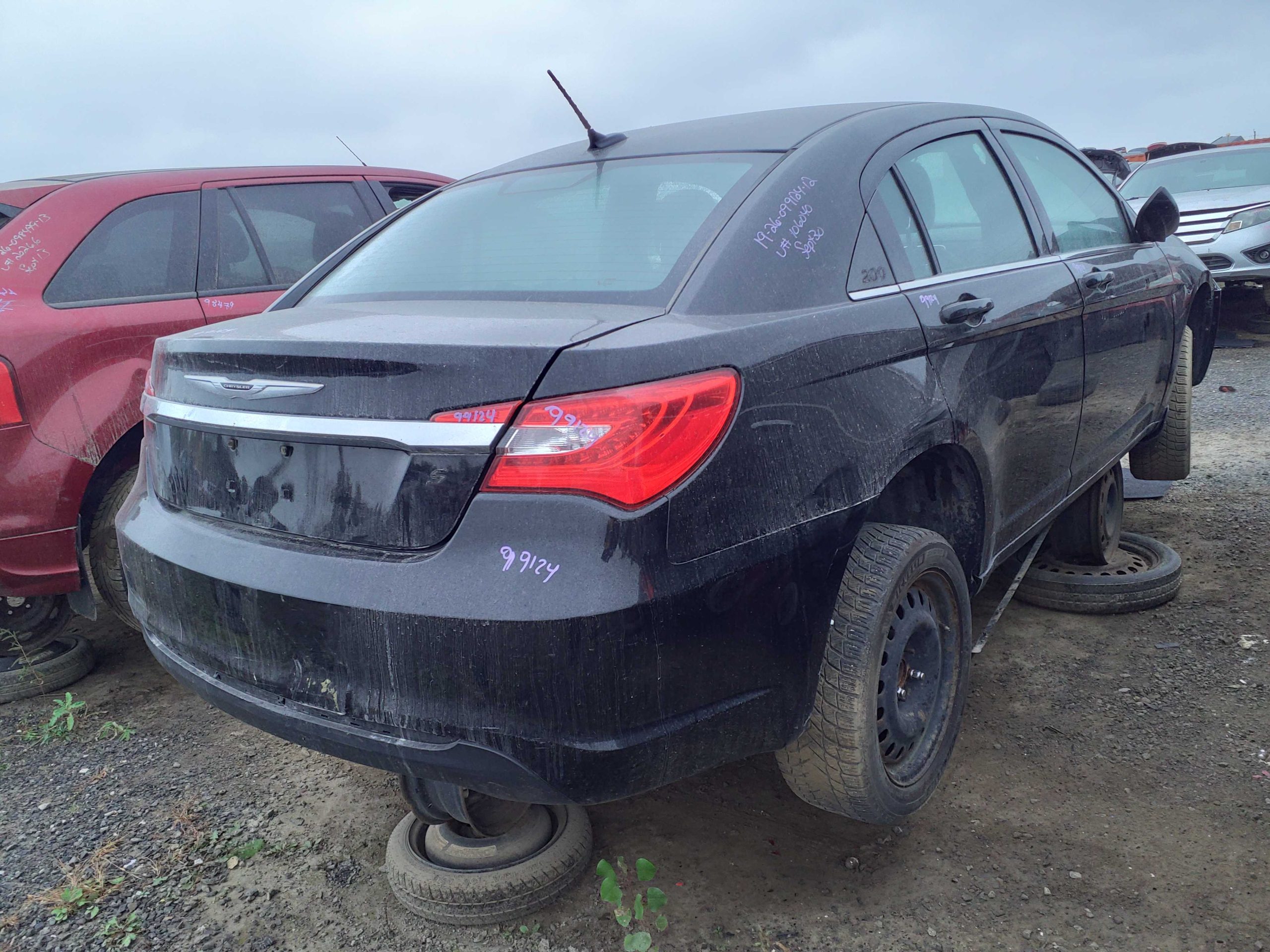 CHRYSLER 200 2012