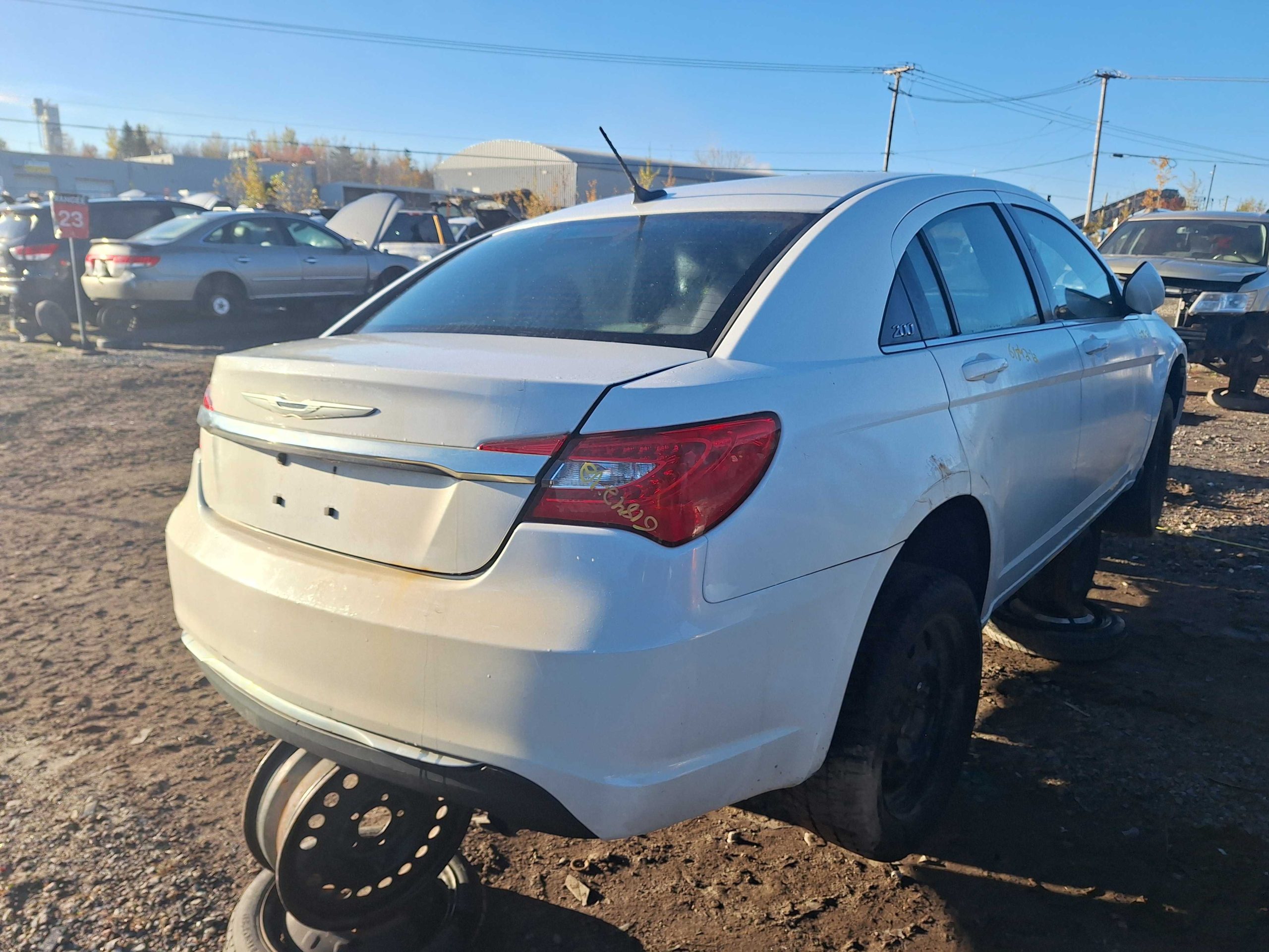 CHRYSLER 200 2012