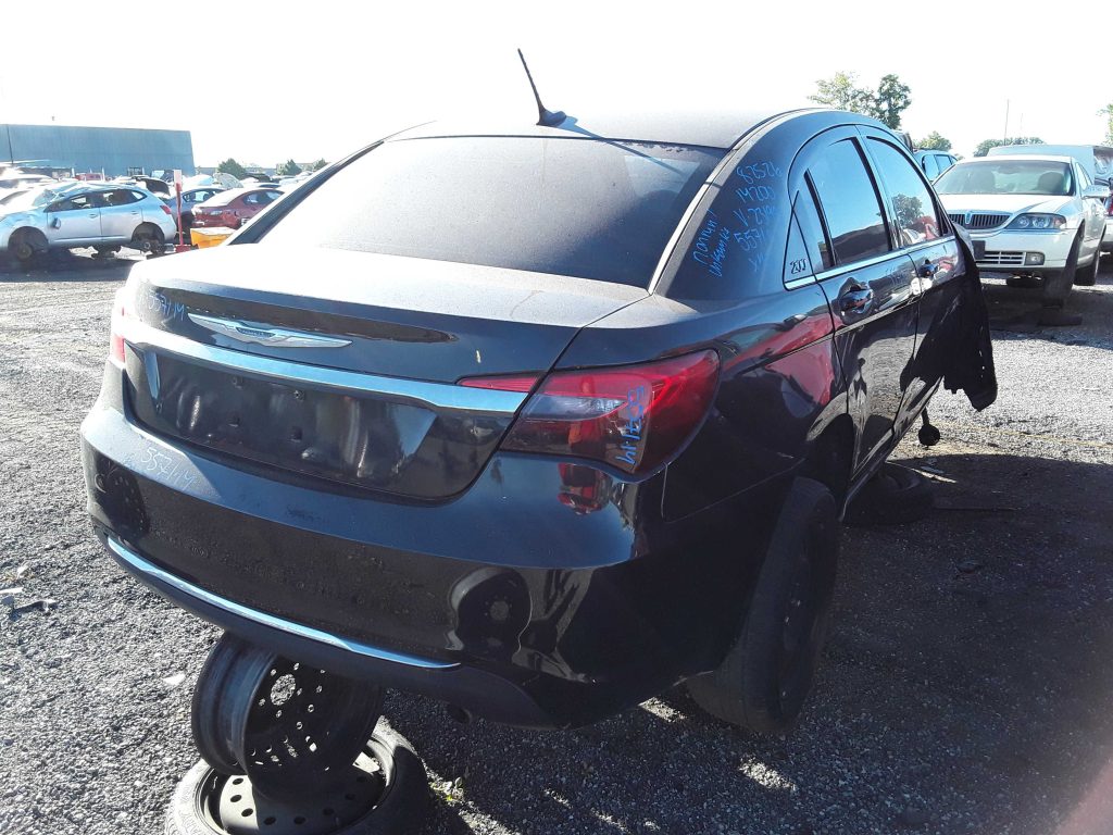 CHRYSLER 200 2014