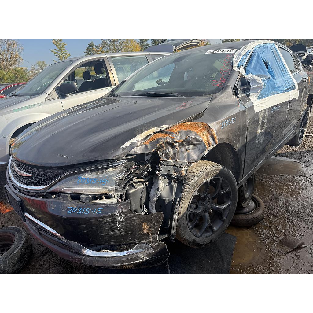 CHRYSLER 200 2015