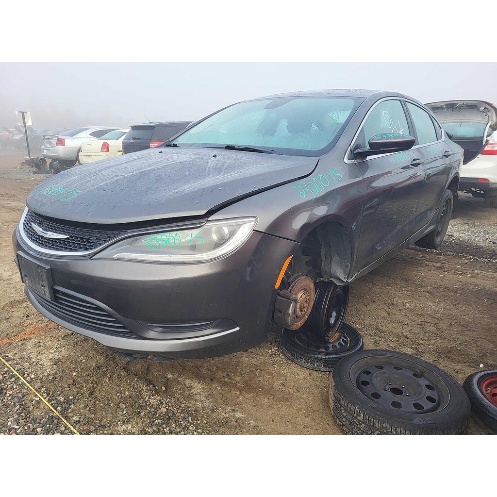 CHRYSLER 200 2015