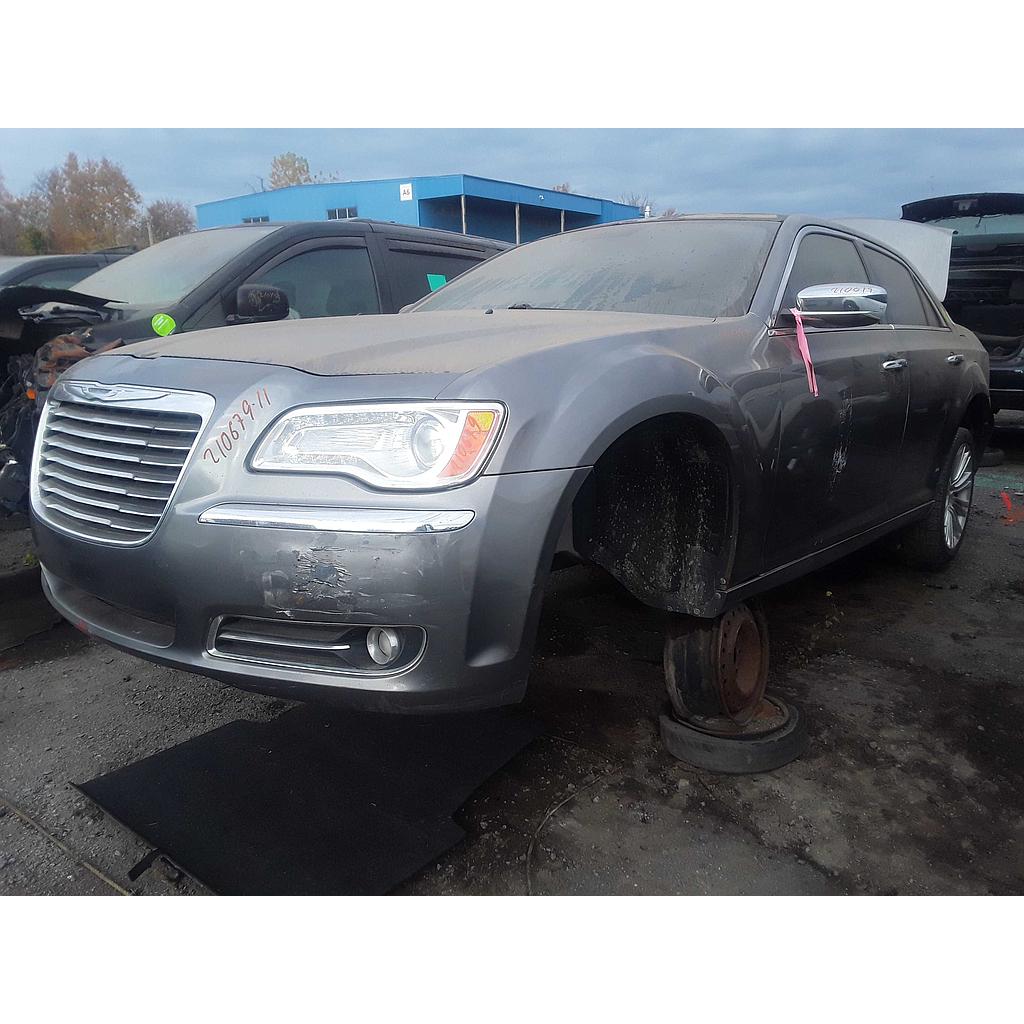 CHRYSLER 300 2011