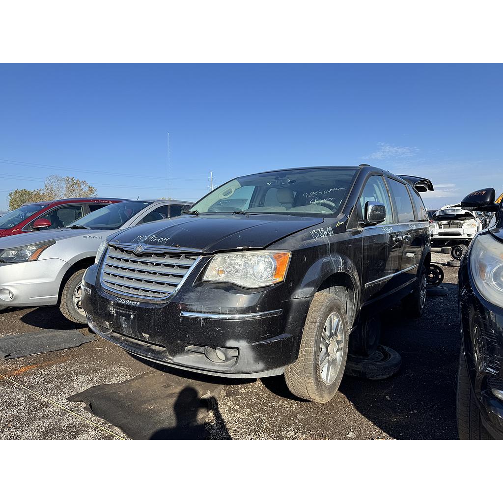 CHRYSLER TOWN & COUNTRY 2009