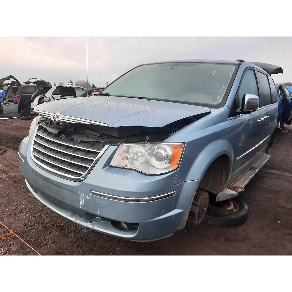CHRYSLER TOWN & COUNTRY 2010