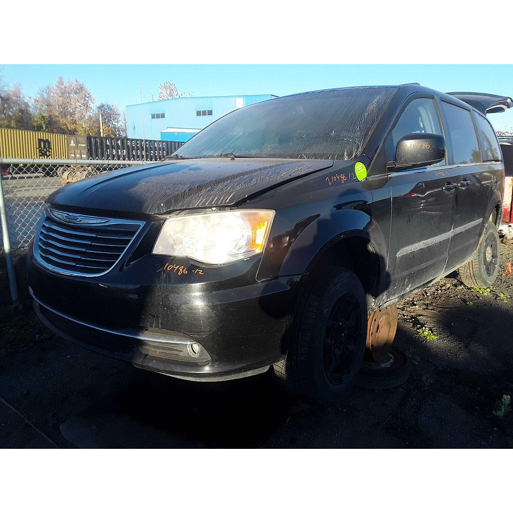 CHRYSLER TOWN & COUNTRY 2012