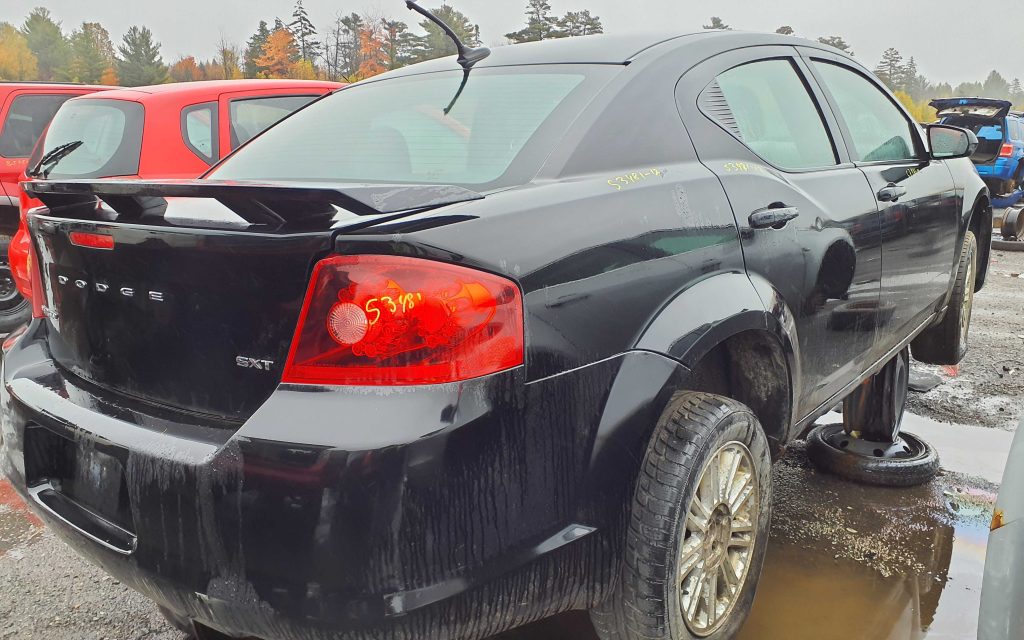 DODGE AVENGER 2012