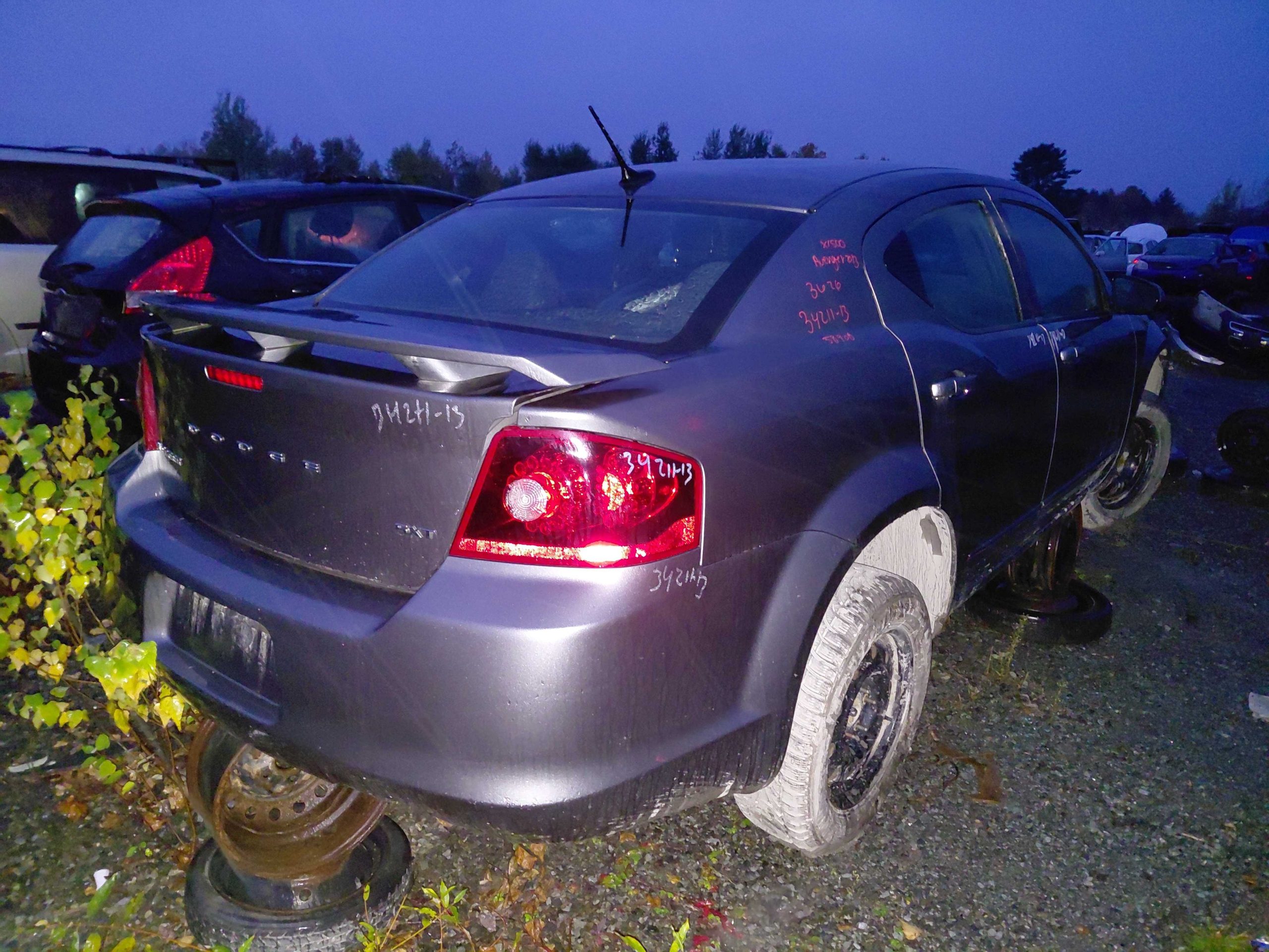 DODGE AVENGER 2013