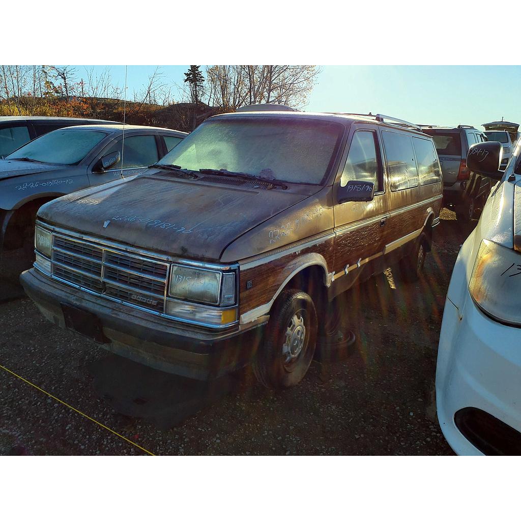 DODGE GRAND CARAVAN 1990