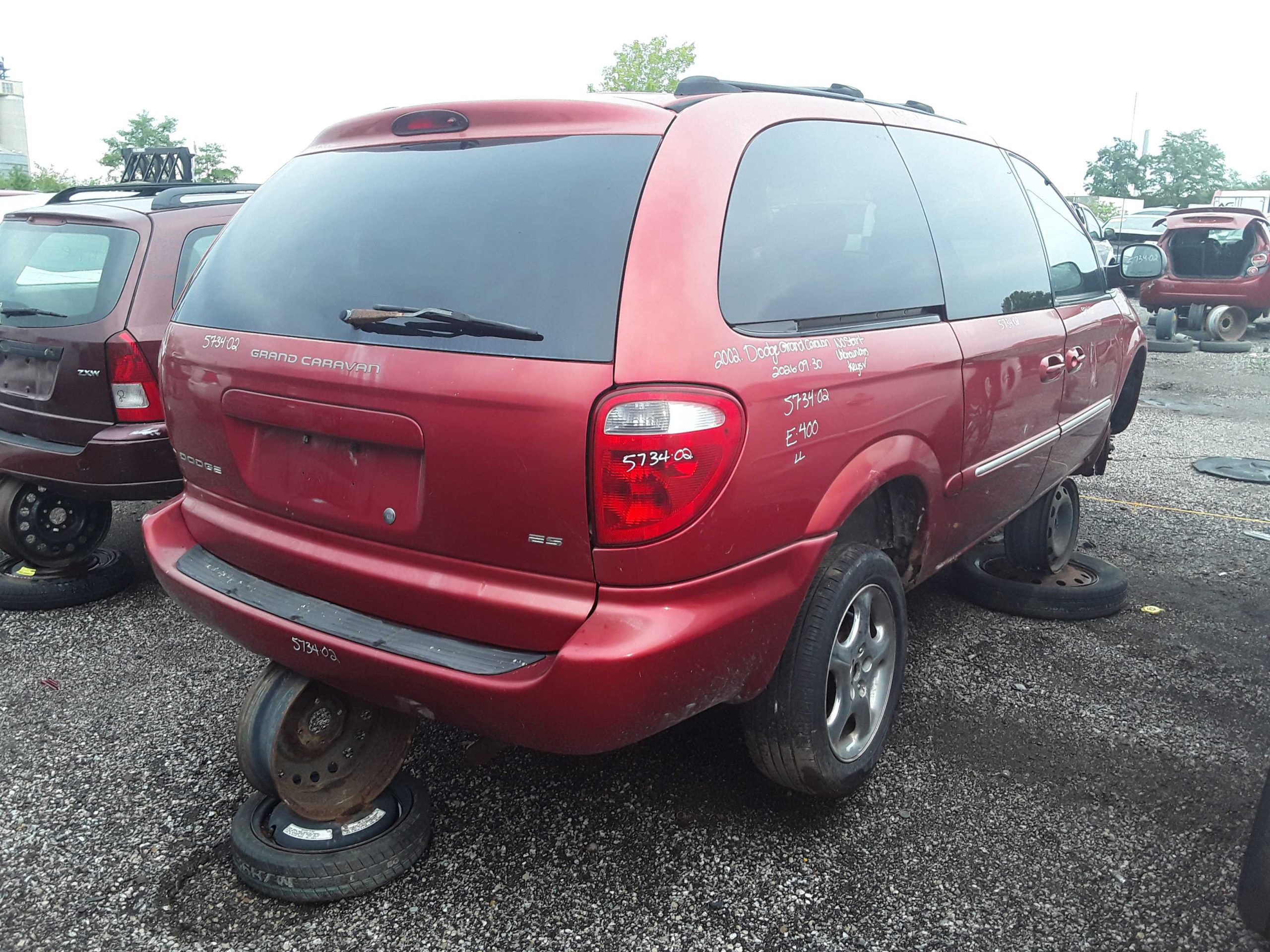 DODGE GRAND CARAVAN 2002
