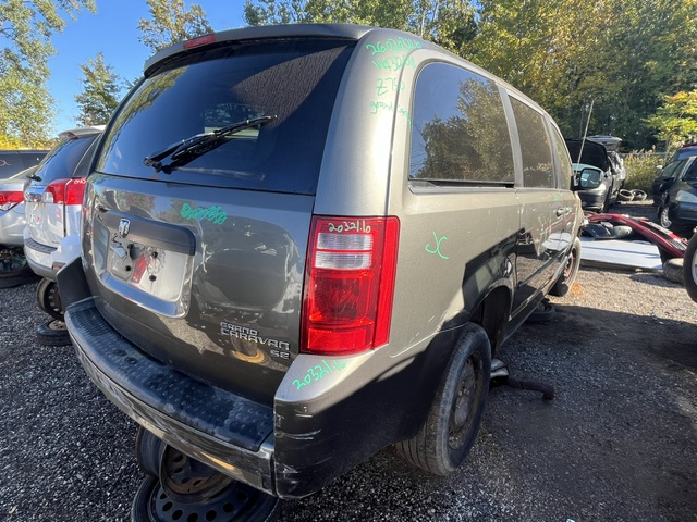 DODGE GRAND CARAVAN 2010
