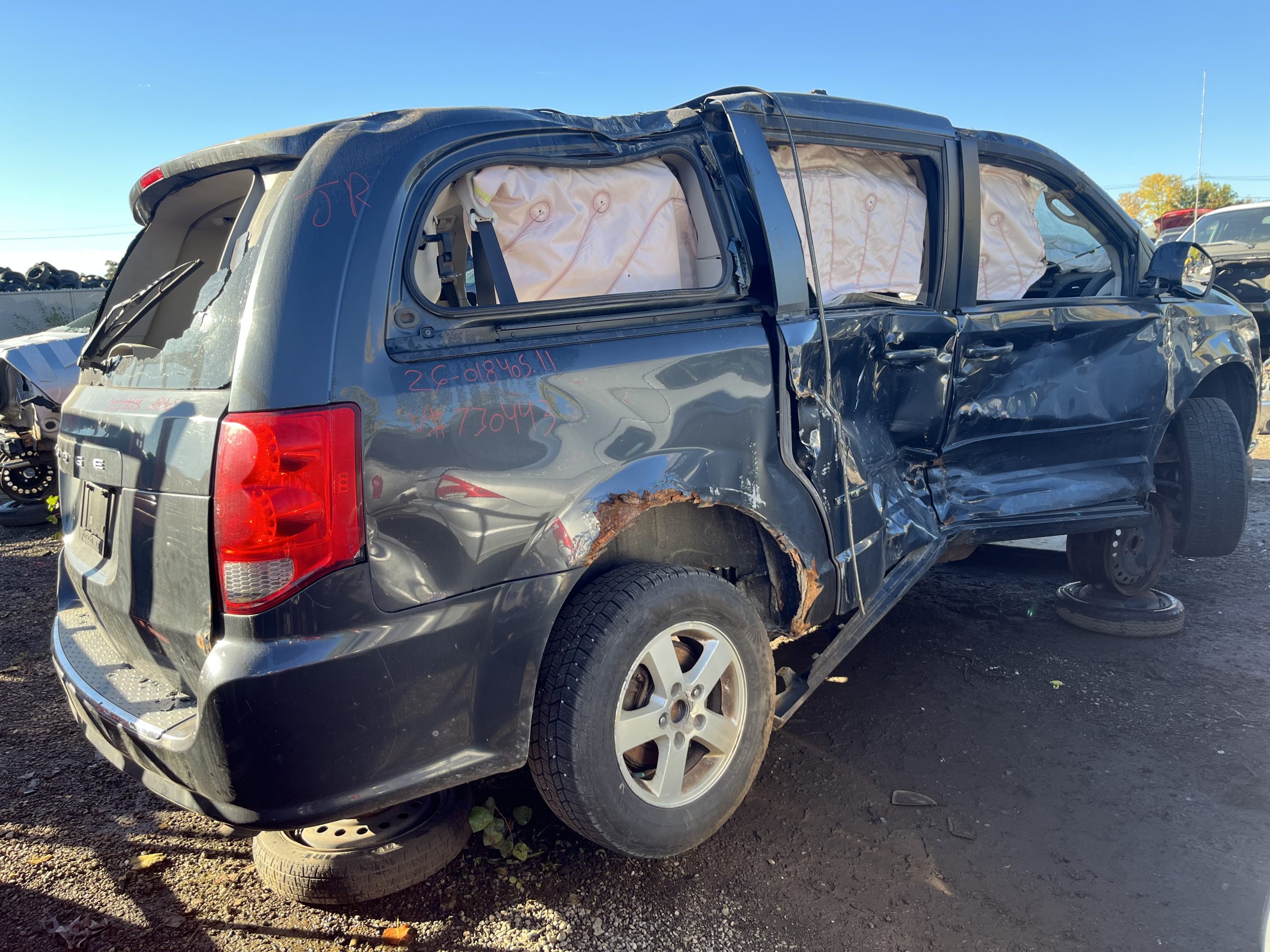 DODGE GRAND CARAVAN 2011