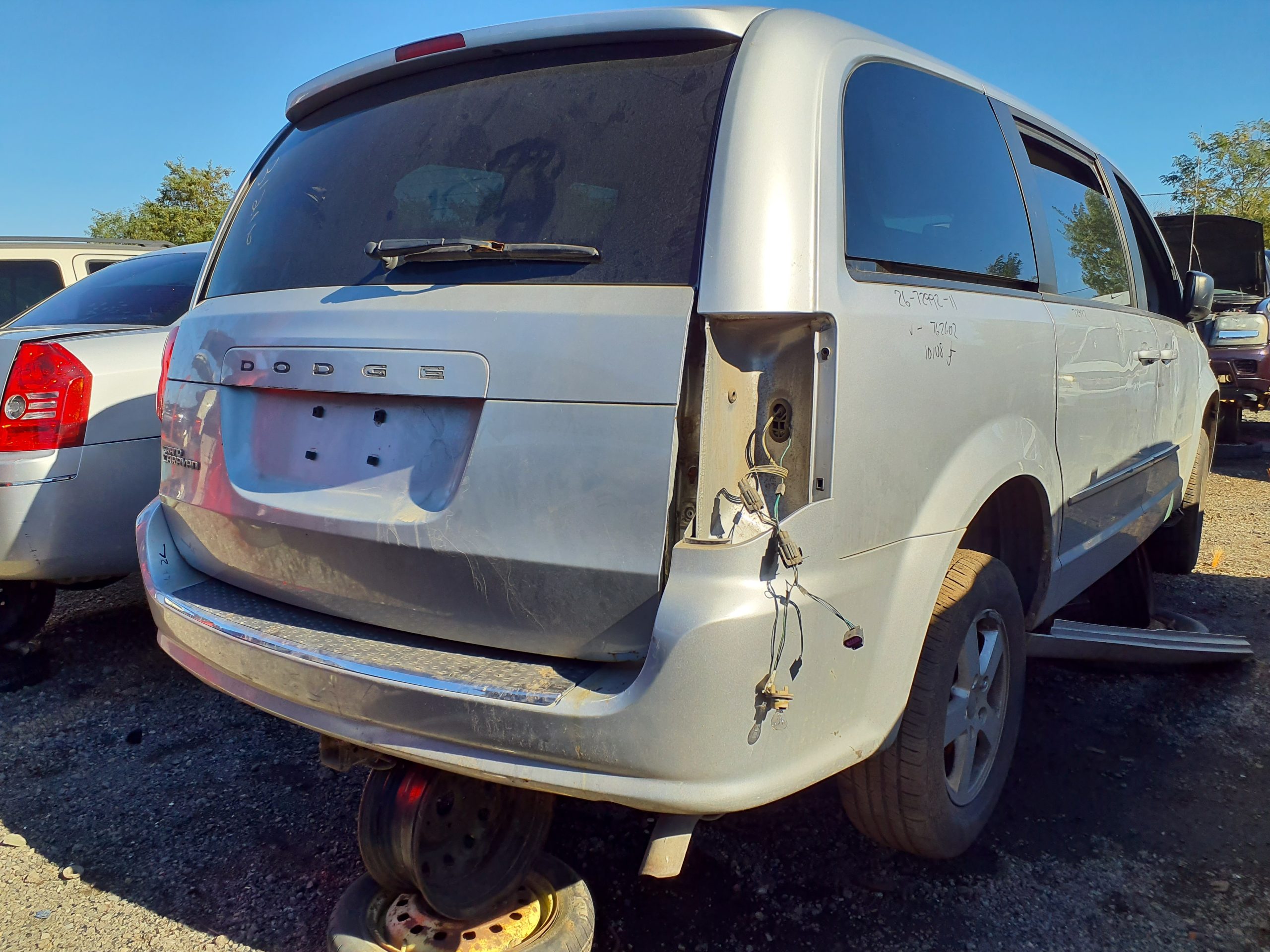 DODGE GRAND CARAVAN 2011