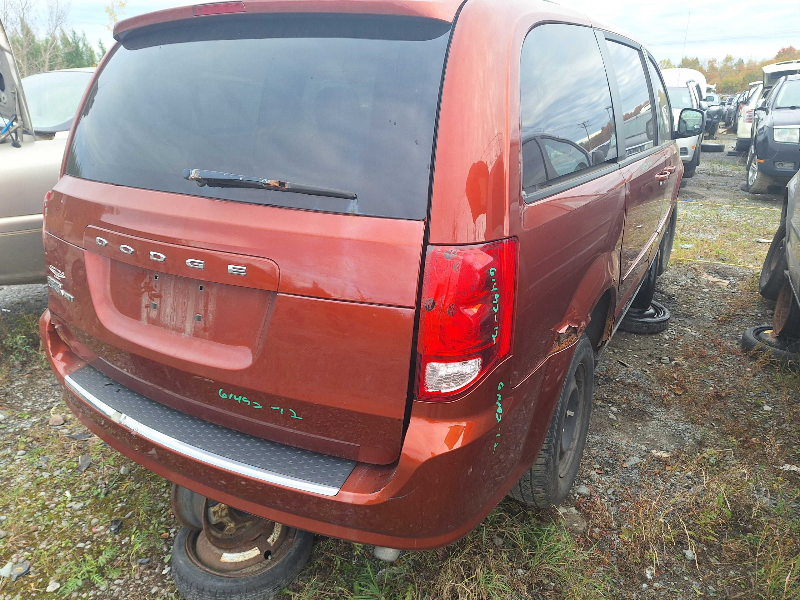DODGE GRAND CARAVAN 2012
