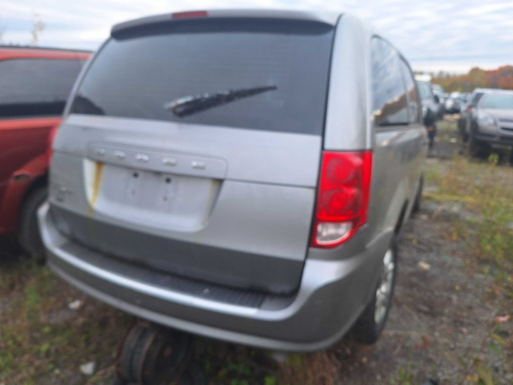 DODGE GRAND CARAVAN 2013