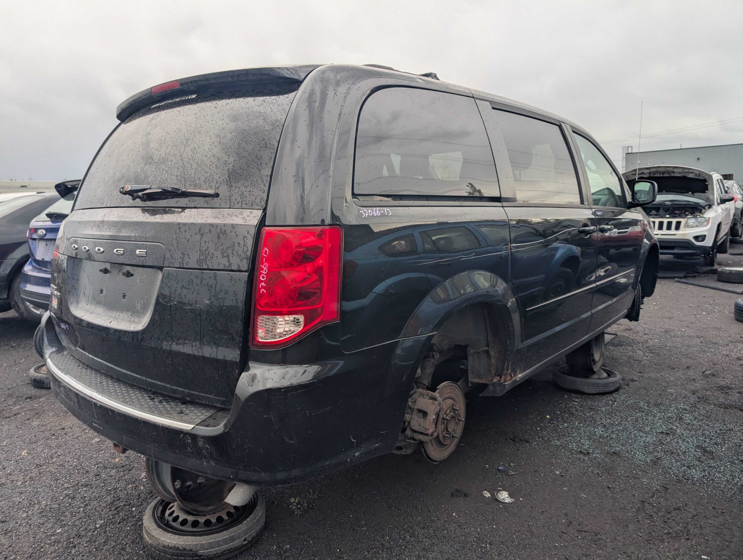 DODGE GRAND CARAVAN 2013