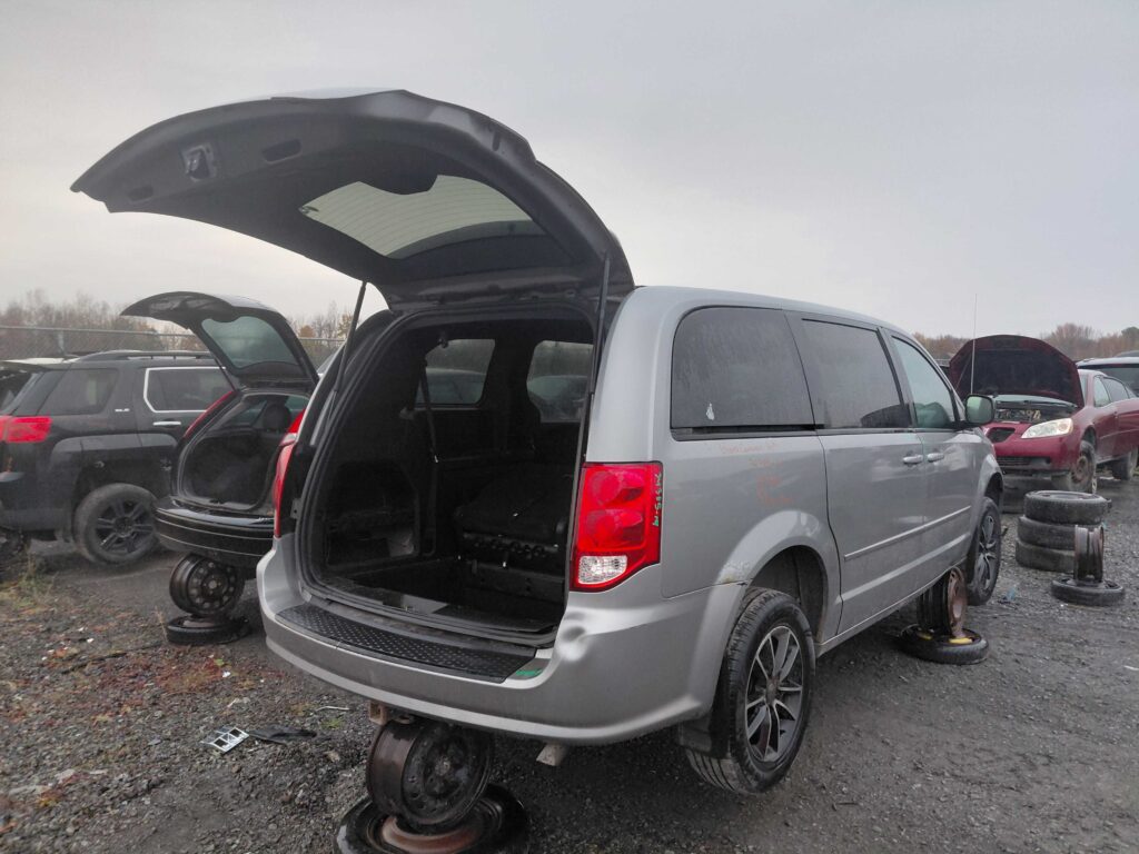 DODGE GRAND CARAVAN 2014