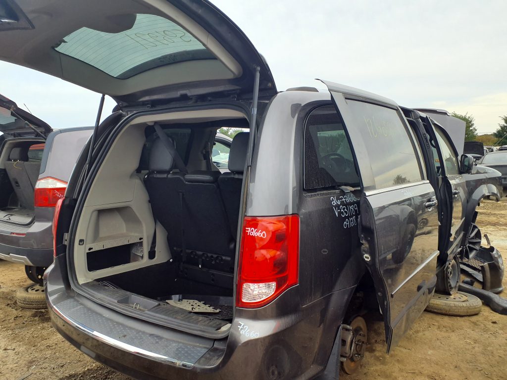DODGE GRAND CARAVAN 2016