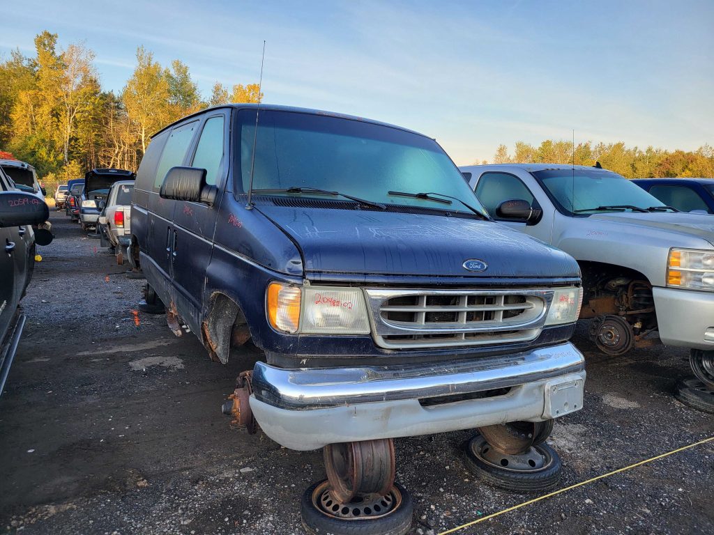 FORD ECONOLINE 2002