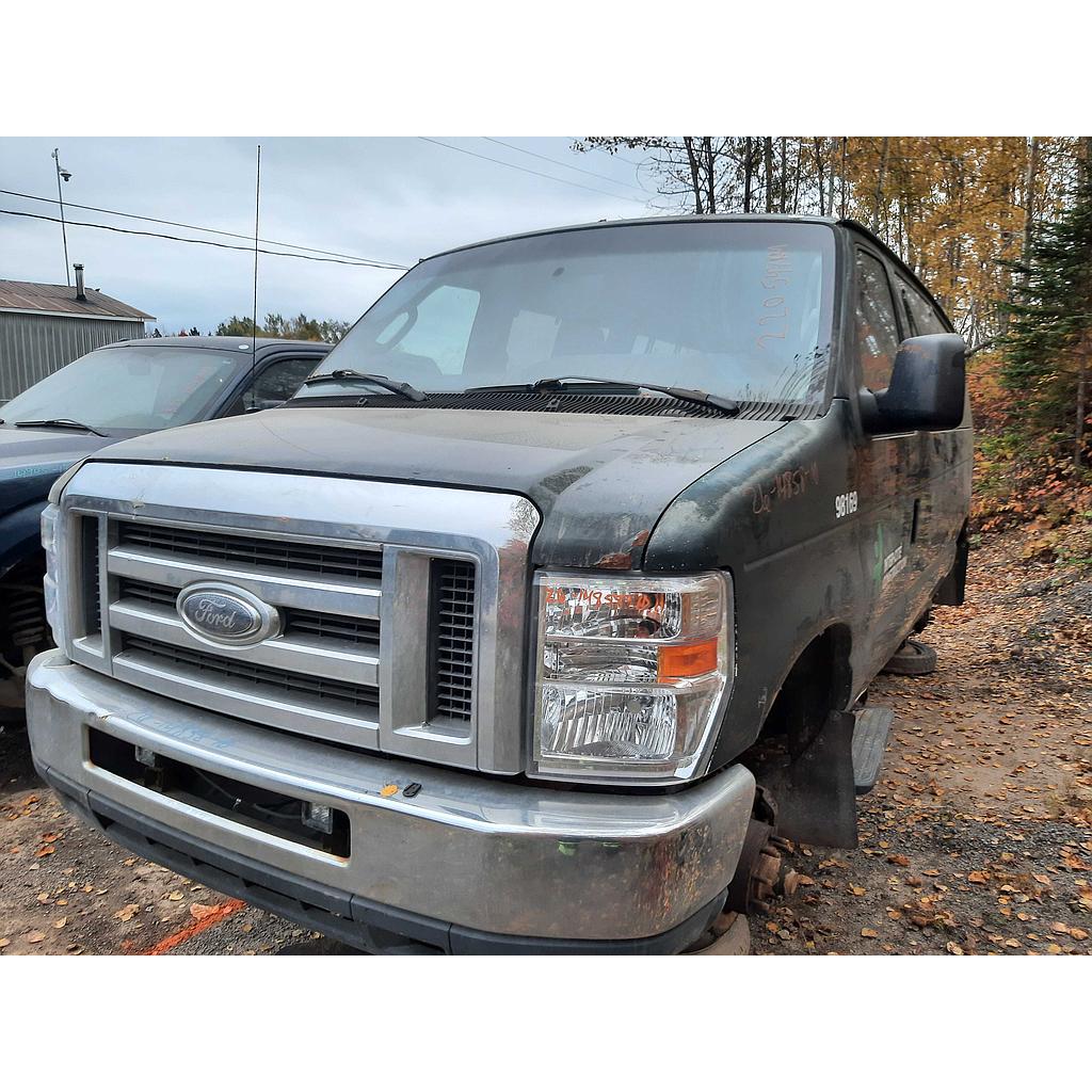 FORD ECONOLINE 2010