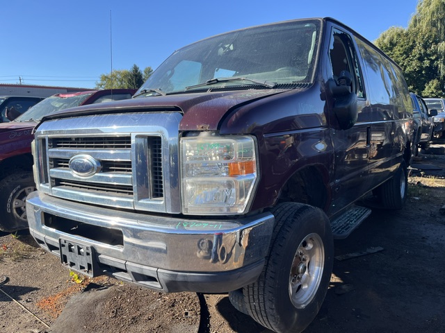 FORD ECONOLINE 2011