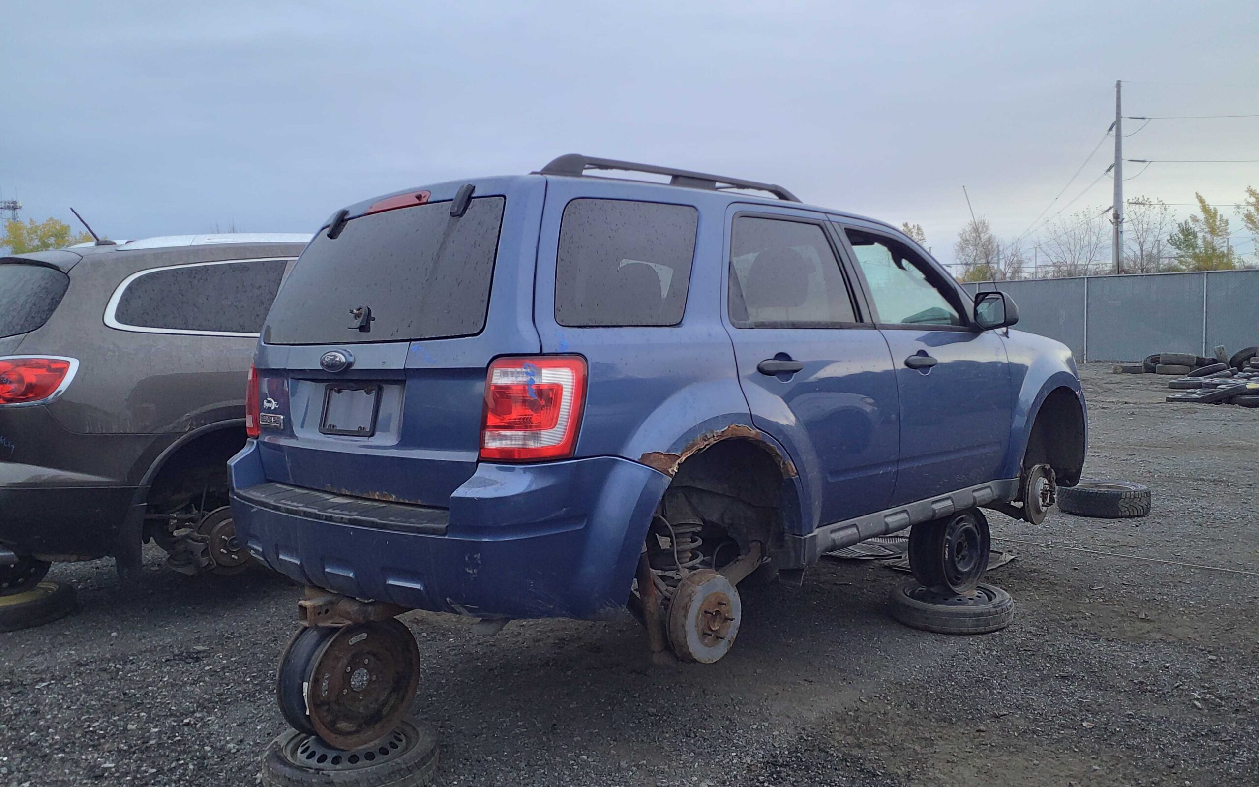 FORD ESCAPE 2009