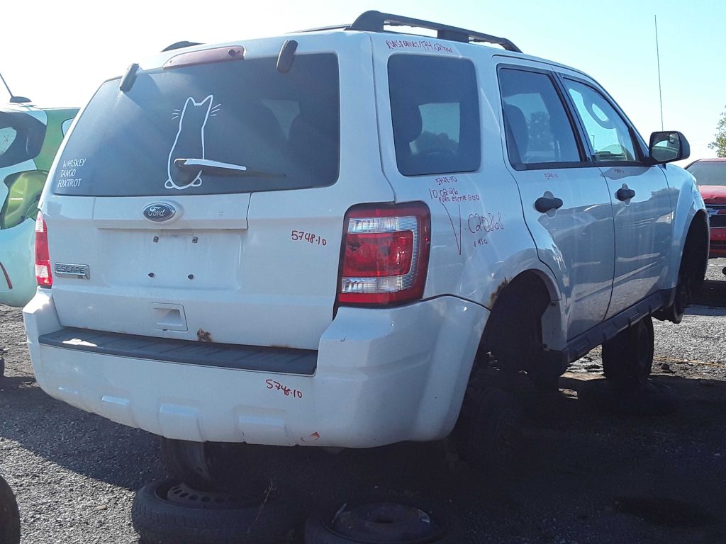 FORD ESCAPE 2010