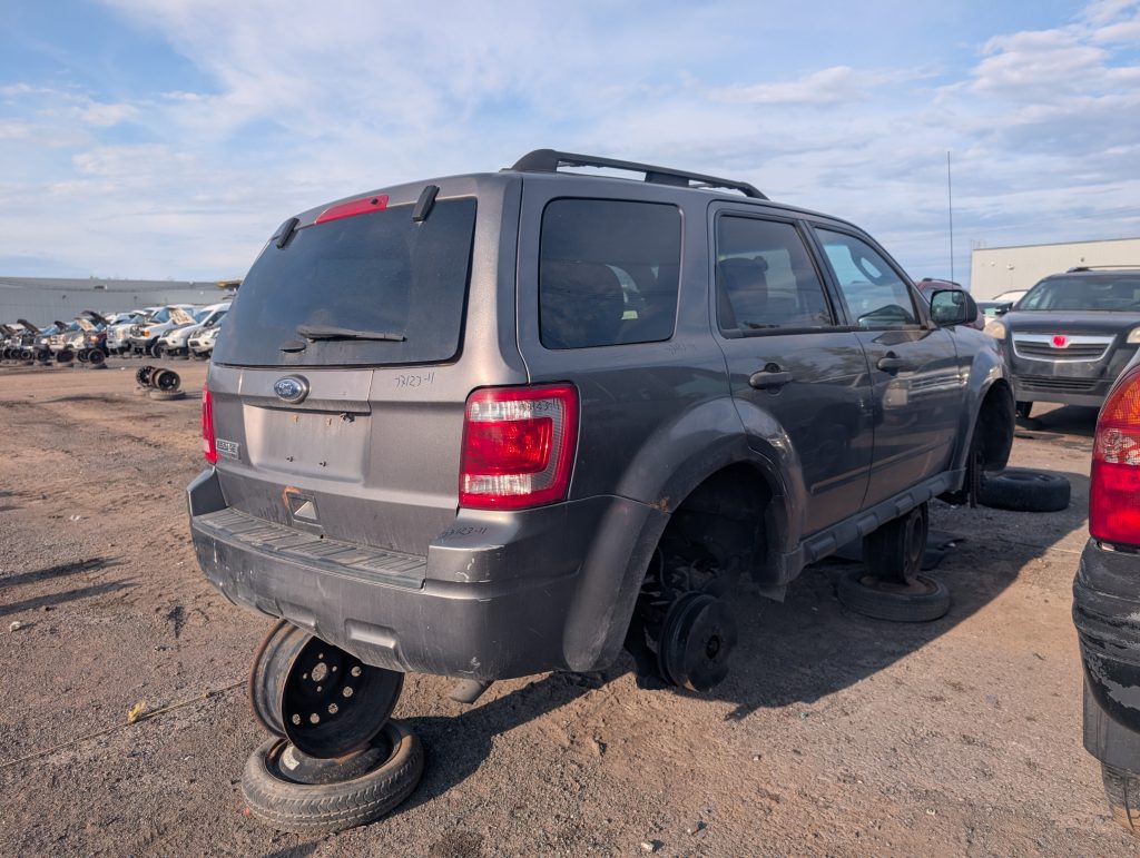 FORD ESCAPE 2011