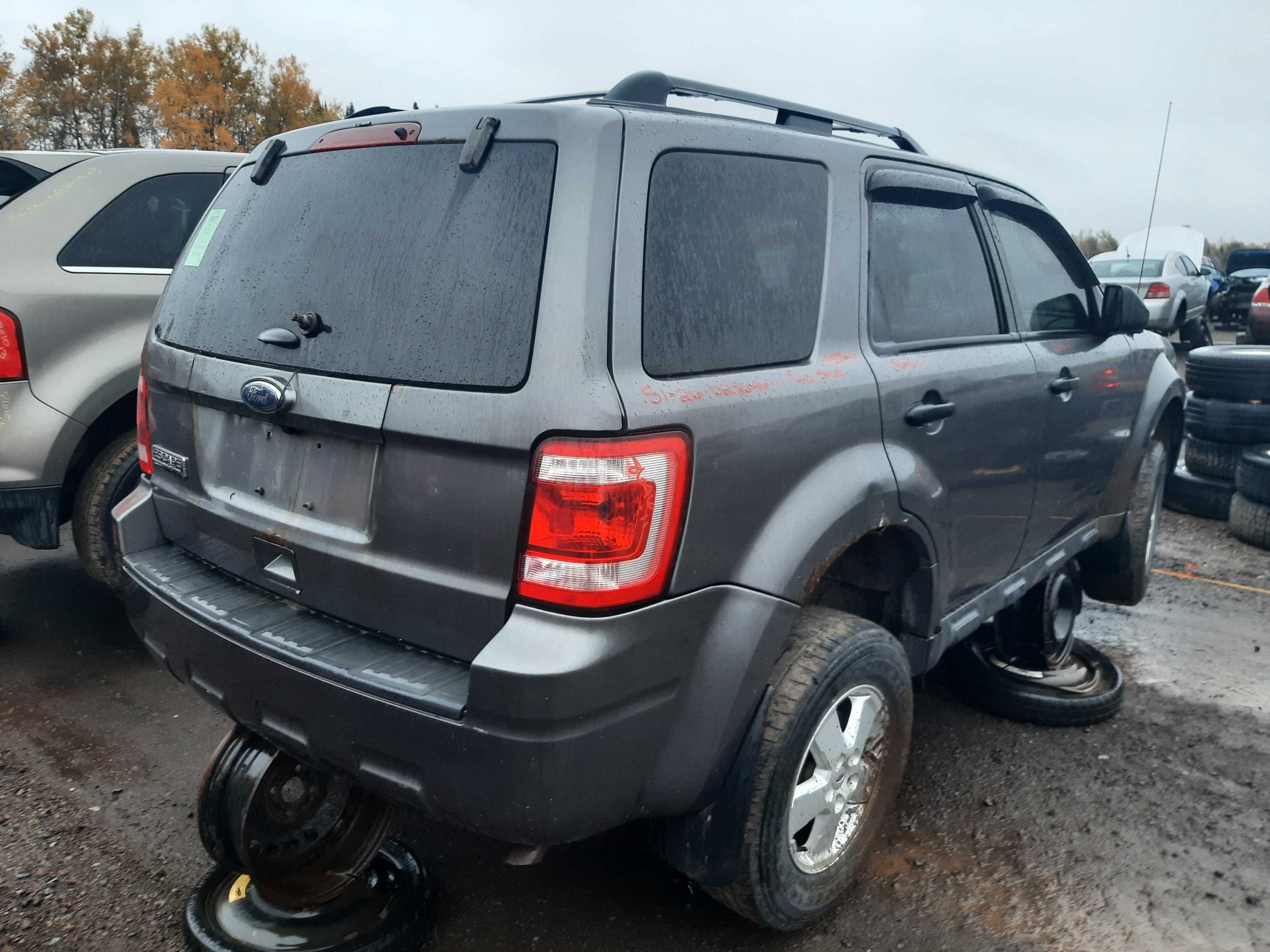 FORD ESCAPE 2011