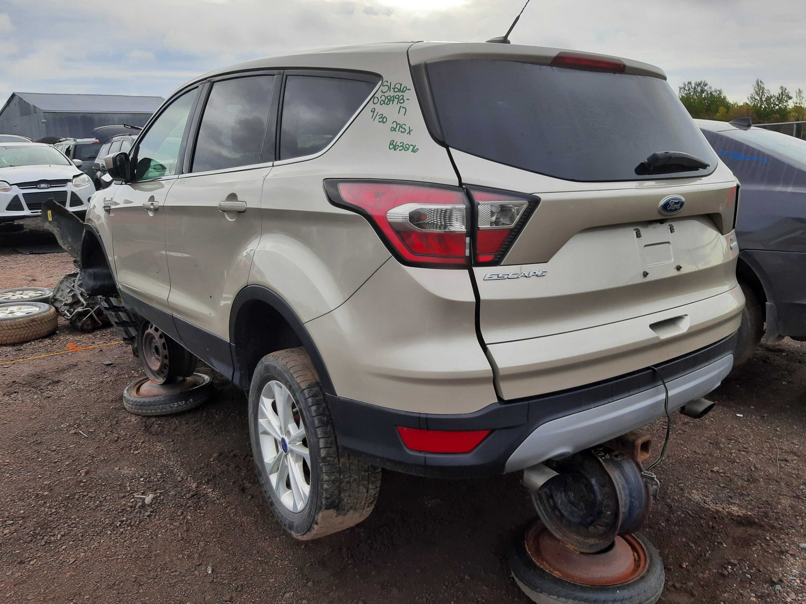 FORD ESCAPE 2017