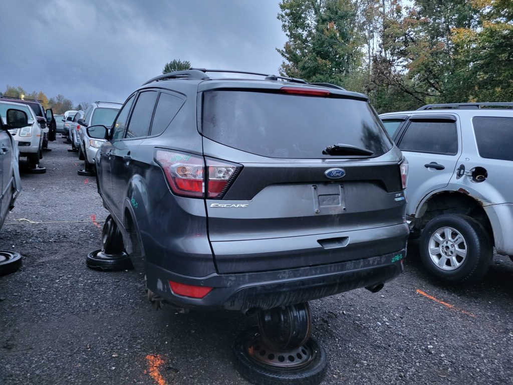 FORD ESCAPE 2017