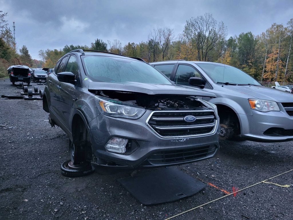 FORD ESCAPE 2017