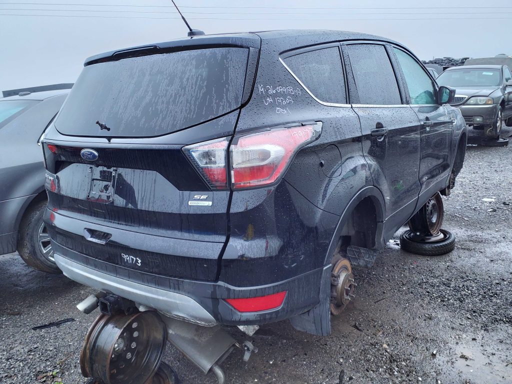 FORD ESCAPE 2017
