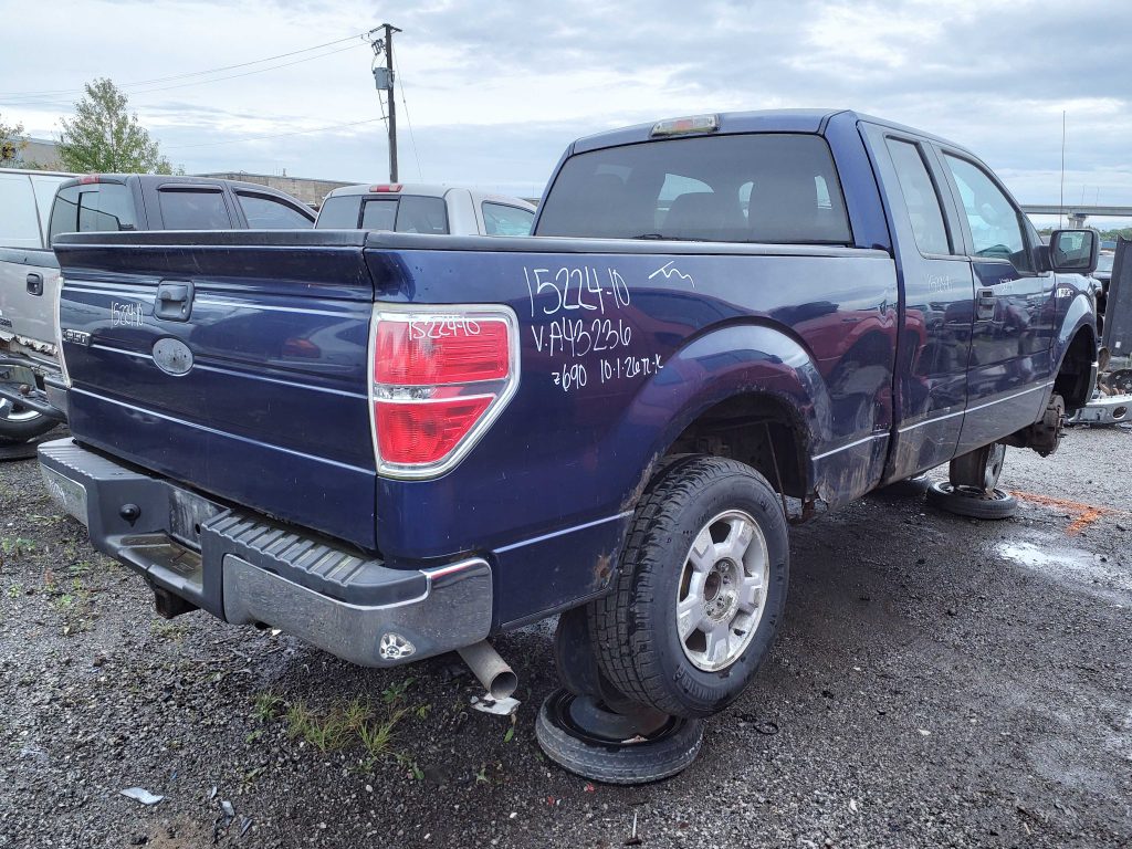 FORD F-150 2010