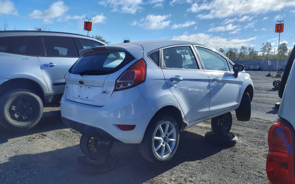 FORD FIESTA 2015