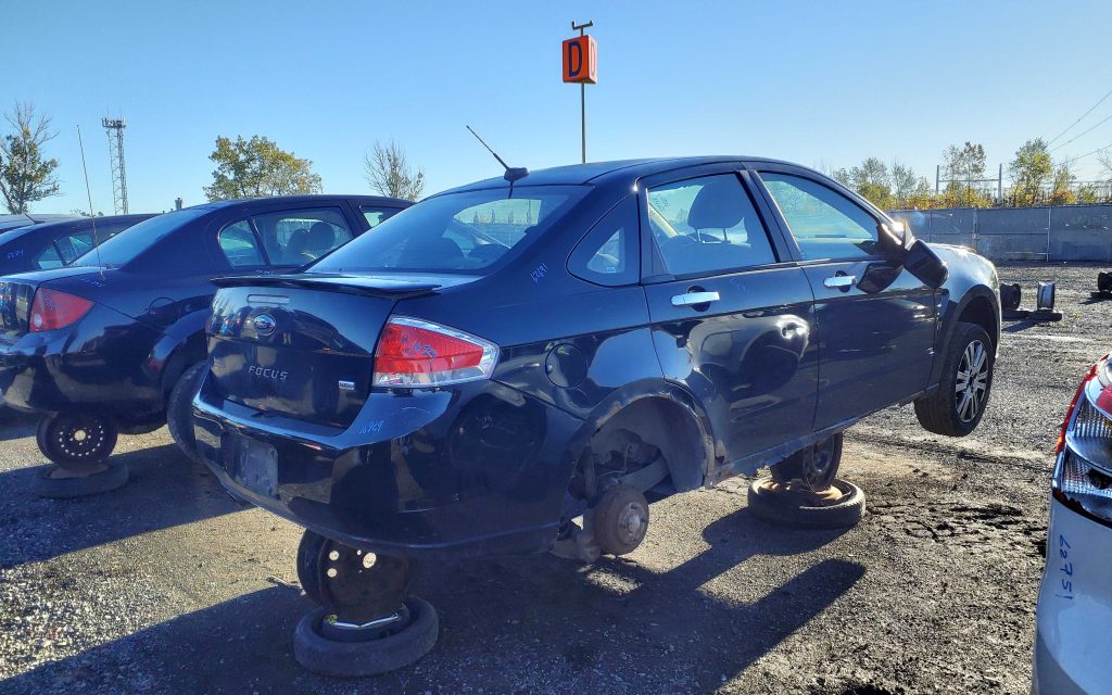 FORD FOCUS 2010