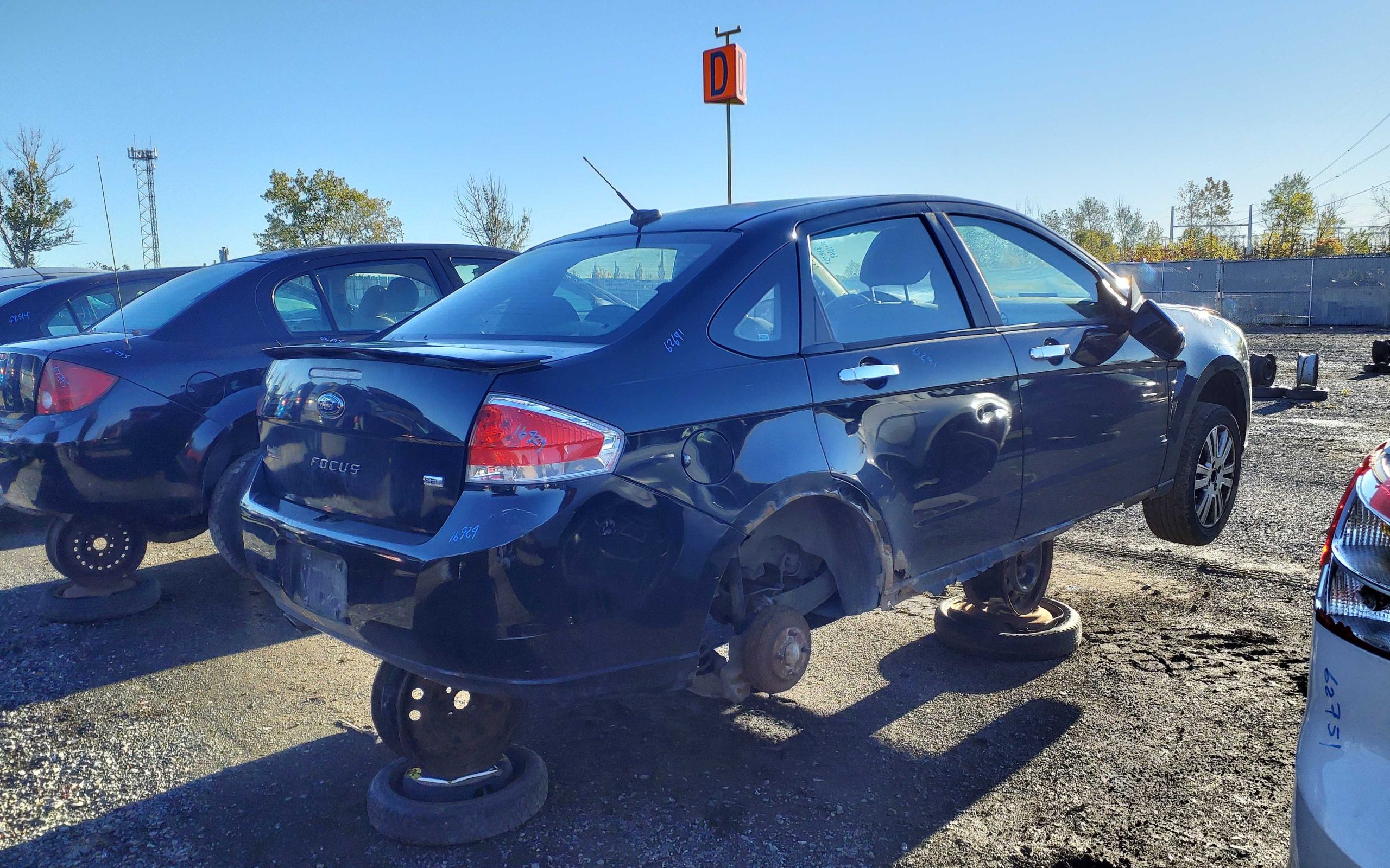 FORD FOCUS 2010