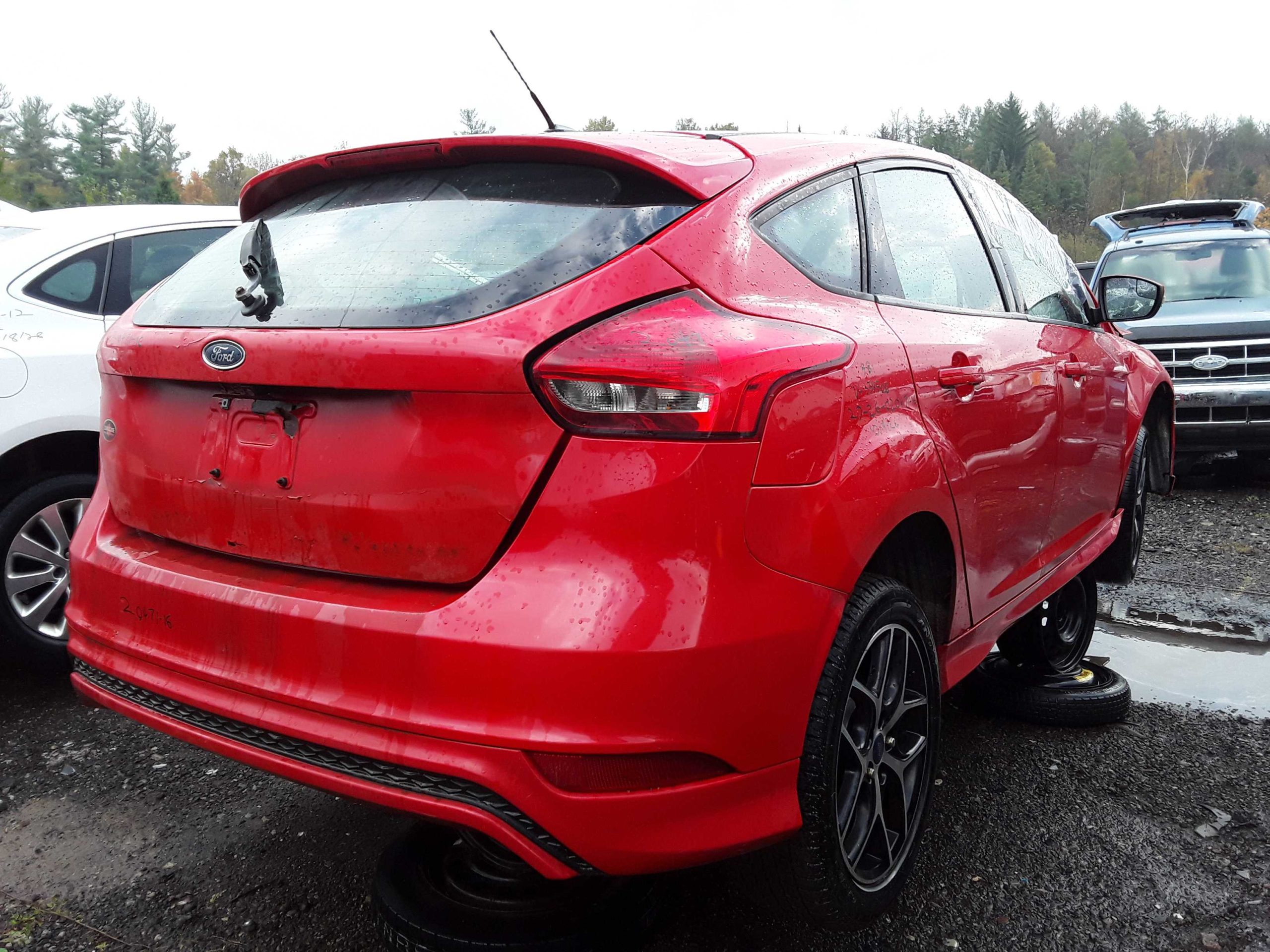 FORD FOCUS 2016